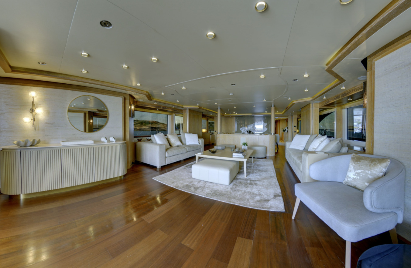 Grande Amore Yacht Charter Interior