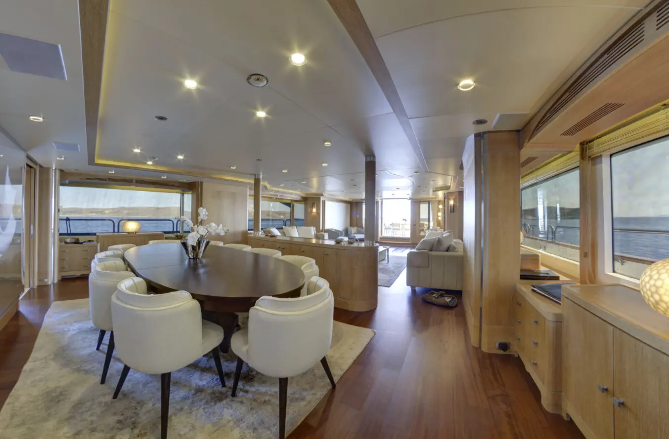 Grande Amore Yacht Charter Interior