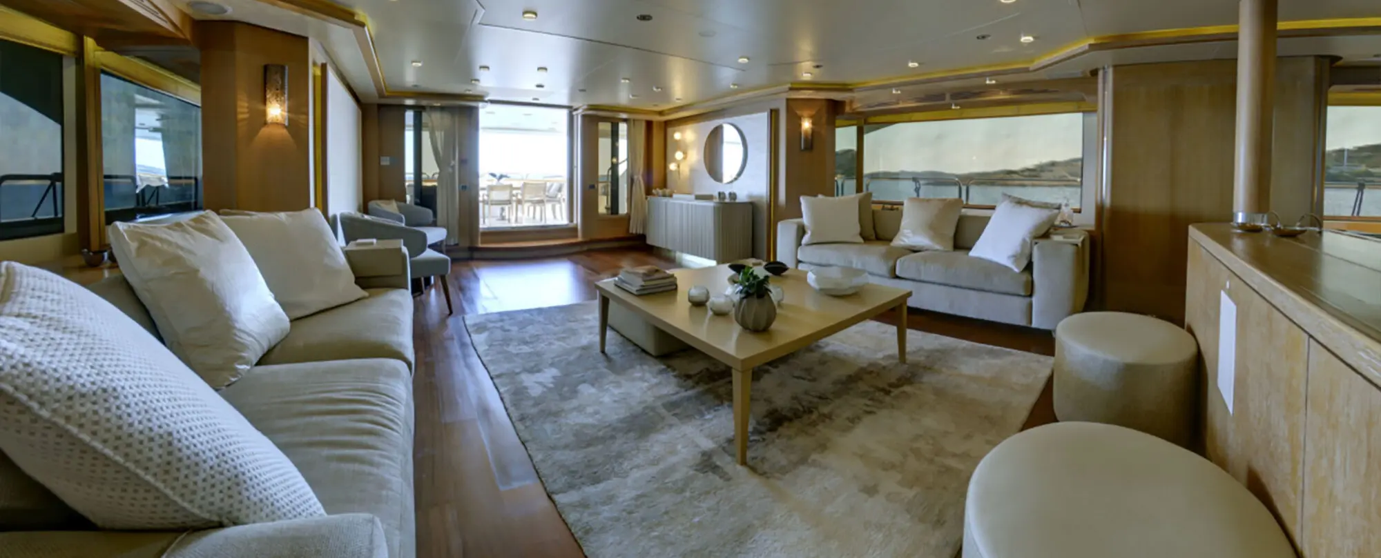 Grande Amore Yacht Charter