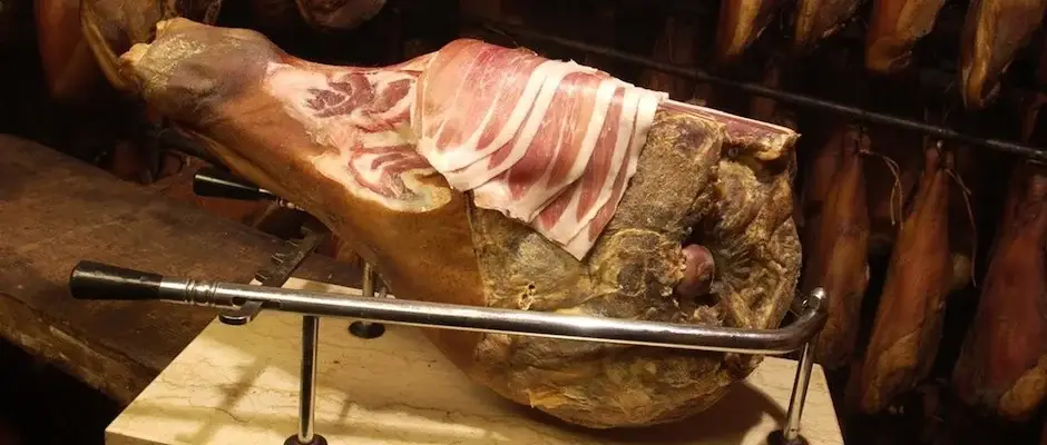  A meat lover should seek out the Njegui prosciutto when discovering the impeccable Montenegrin local products and cuisine