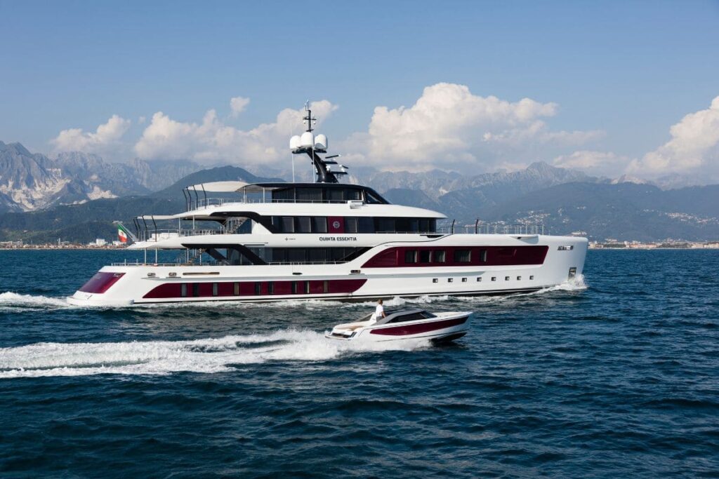 Yacht Quinta Essentia for Charter with Noblesse Yachts