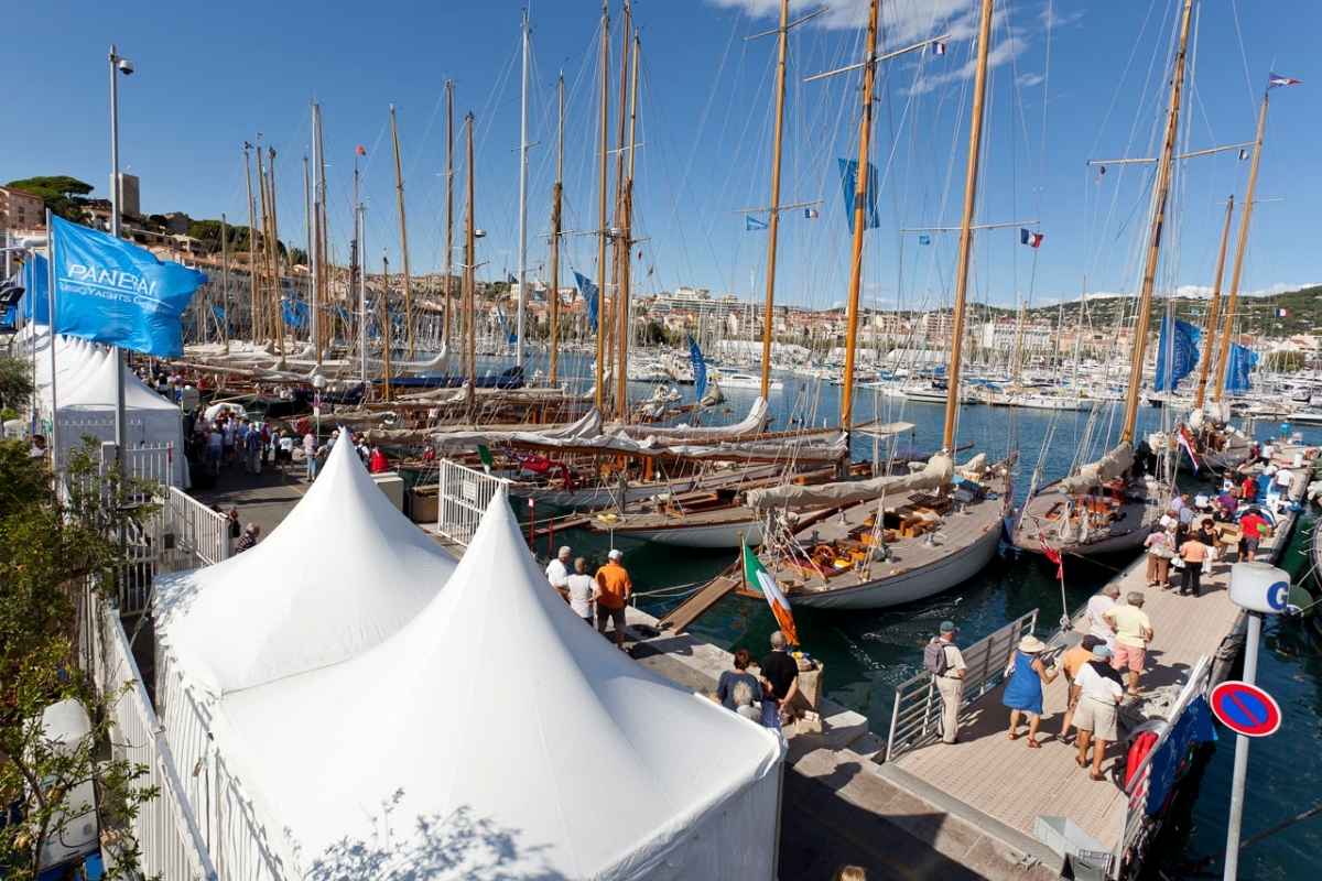 Dawn at Regates Royales Cannes