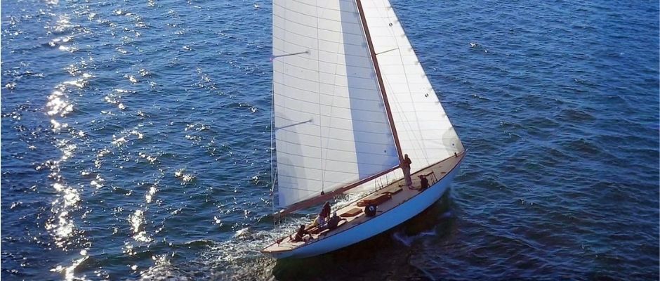 Noblesse Yachts