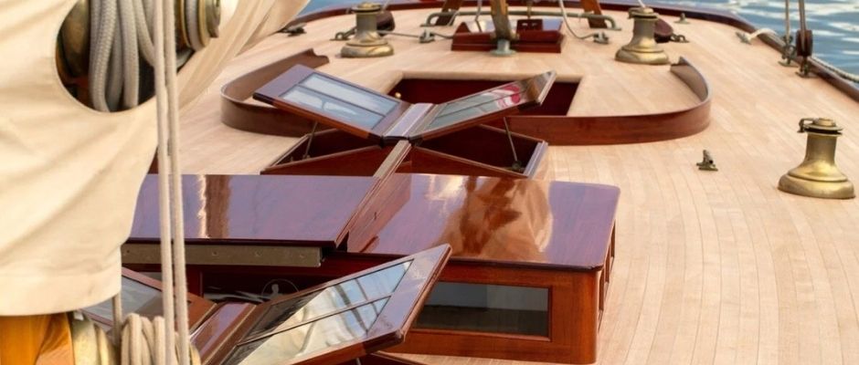 Noblesse Yachts Marilee Deck Layout
