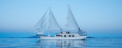 Corsario Yacht Charter